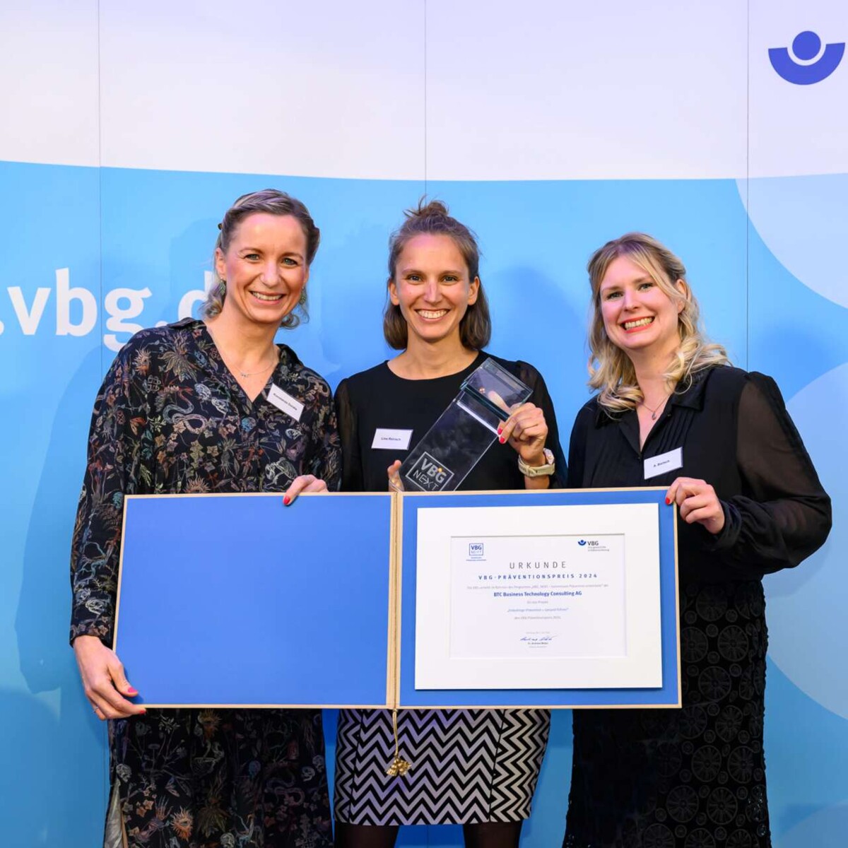 VBG_NEXT Verleihungsveranstaltung 2024 - Gewinnerfoto Business Technology Consulting
