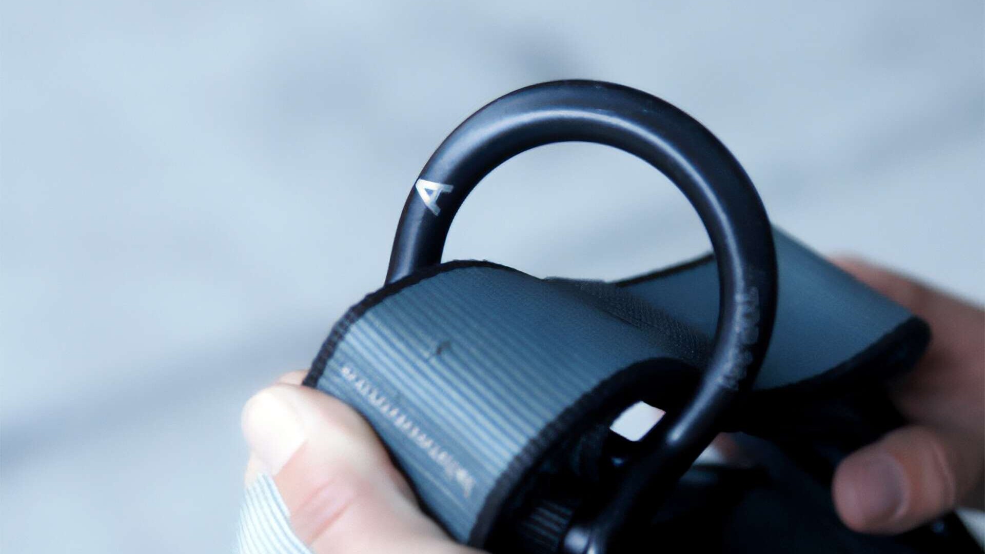 Klammer und Sicherheitsgurt, #rlnch24, #LOCK_IT